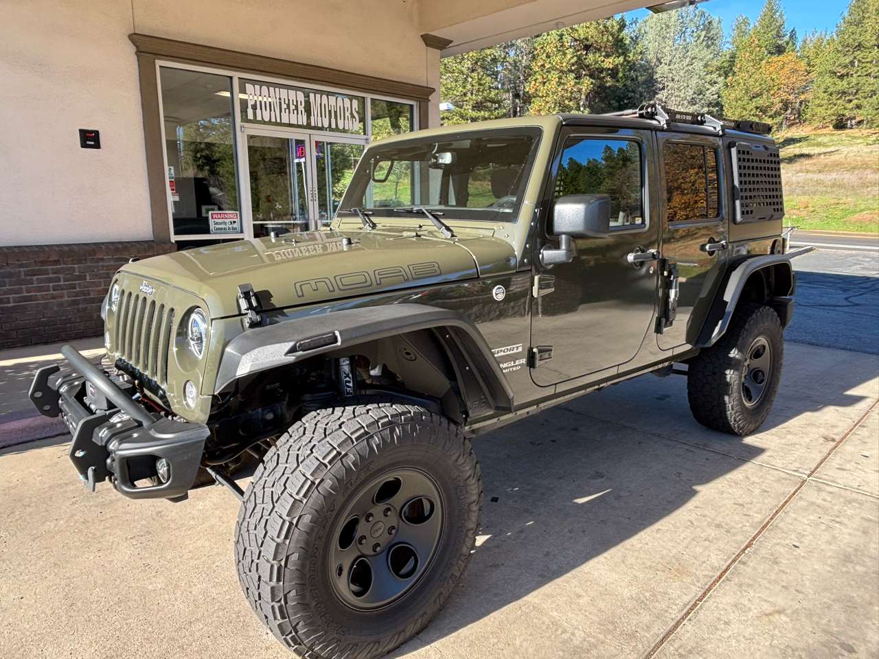 2016 Jeep Wrangler Unlimited Sport photo 4