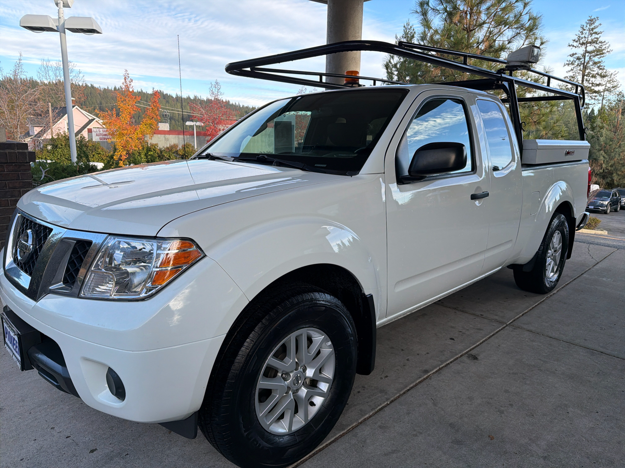 2020 Nissan Frontier King Cab SV photo 2