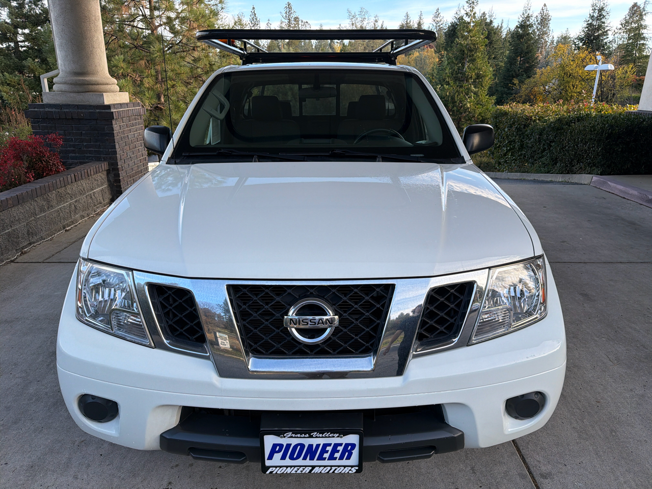 2020 Nissan Frontier King Cab SV photo 3