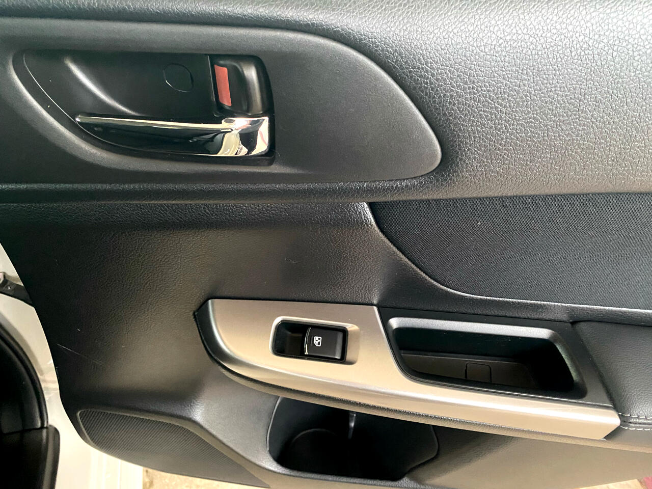 Subaru Impreza Wagon 5dr CVT 2.0i Sport Premium 2015