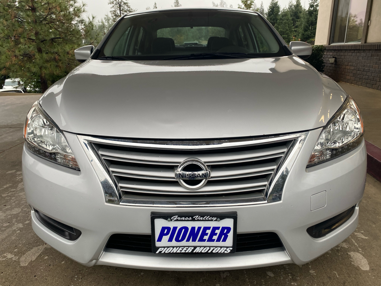 Nissan Sentra 4dr Sdn I4 CVT SV 2013