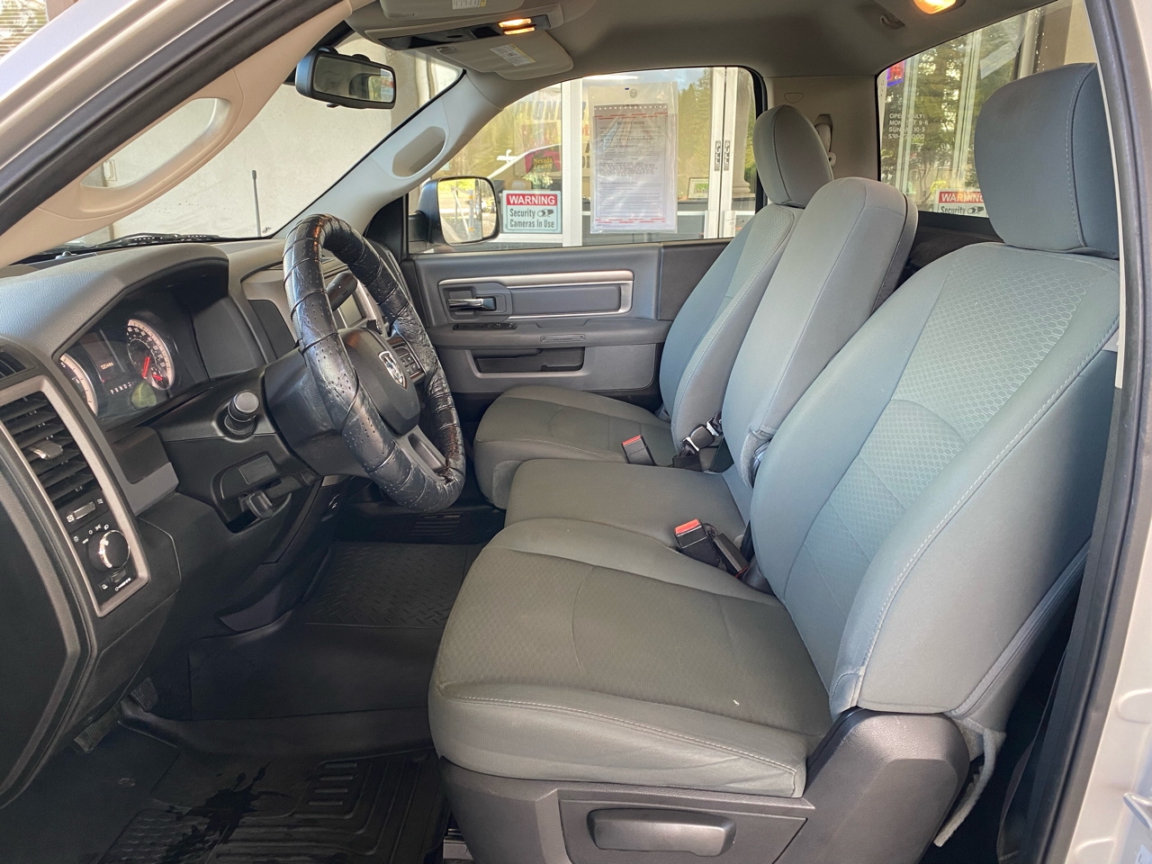 RAM 1500 2WD Reg Cab 120.5" Tradesman 2016