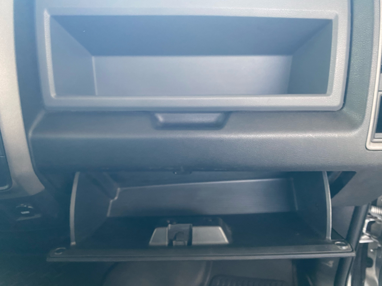 RAM 1500 2WD Reg Cab 120.5" Tradesman 2016