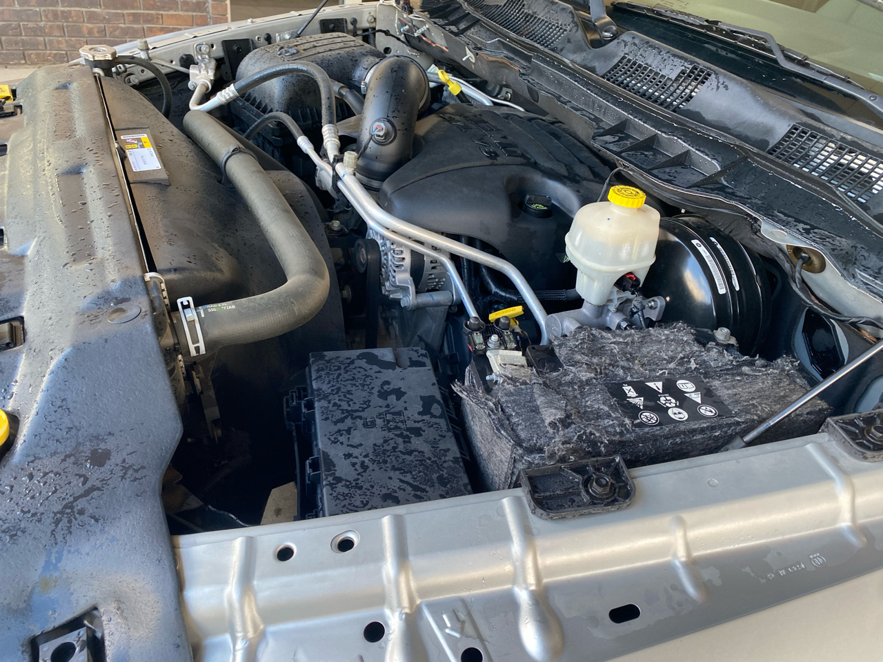 RAM 1500 2WD Reg Cab 120.5" Tradesman 2016