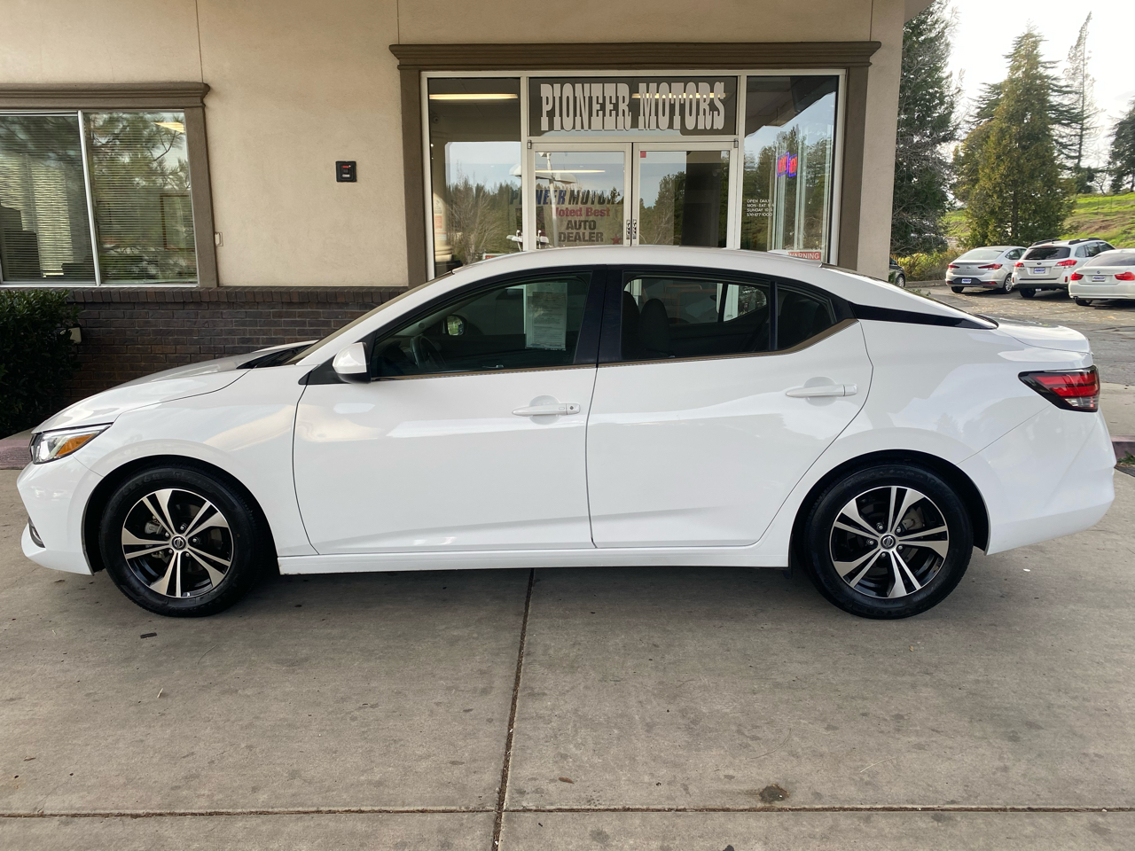 Nissan Sentra SV CVT 2021