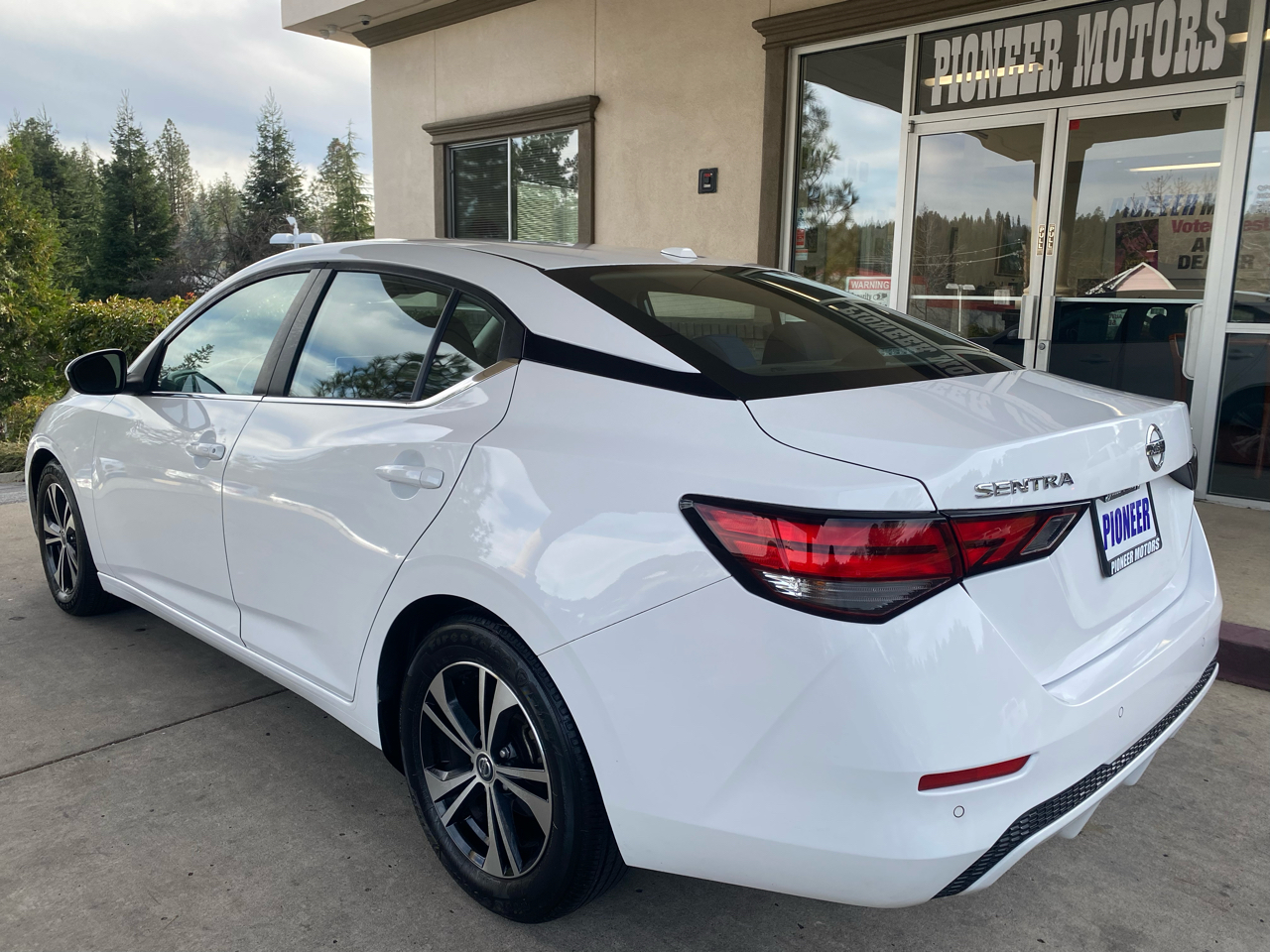 Nissan Sentra SV CVT 2021