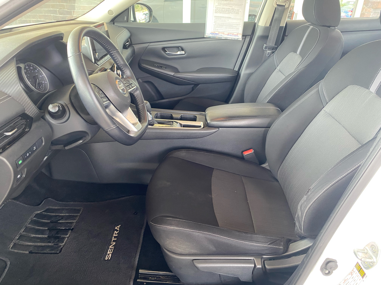 Nissan Sentra SV CVT 2021