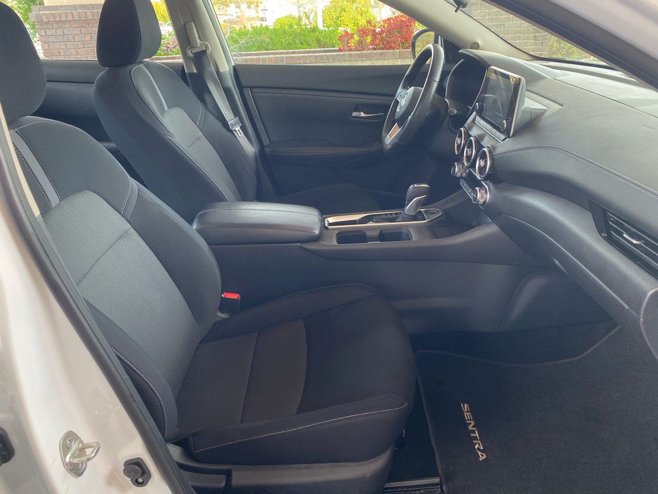 Nissan Sentra SV CVT 2021