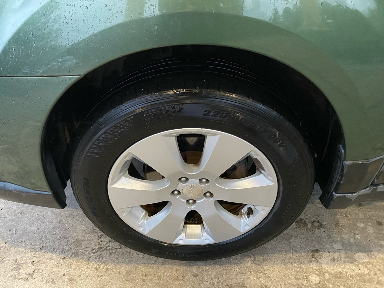 Subaru Outback 4dr Wgn H4 Auto 2.5i Prem 2011