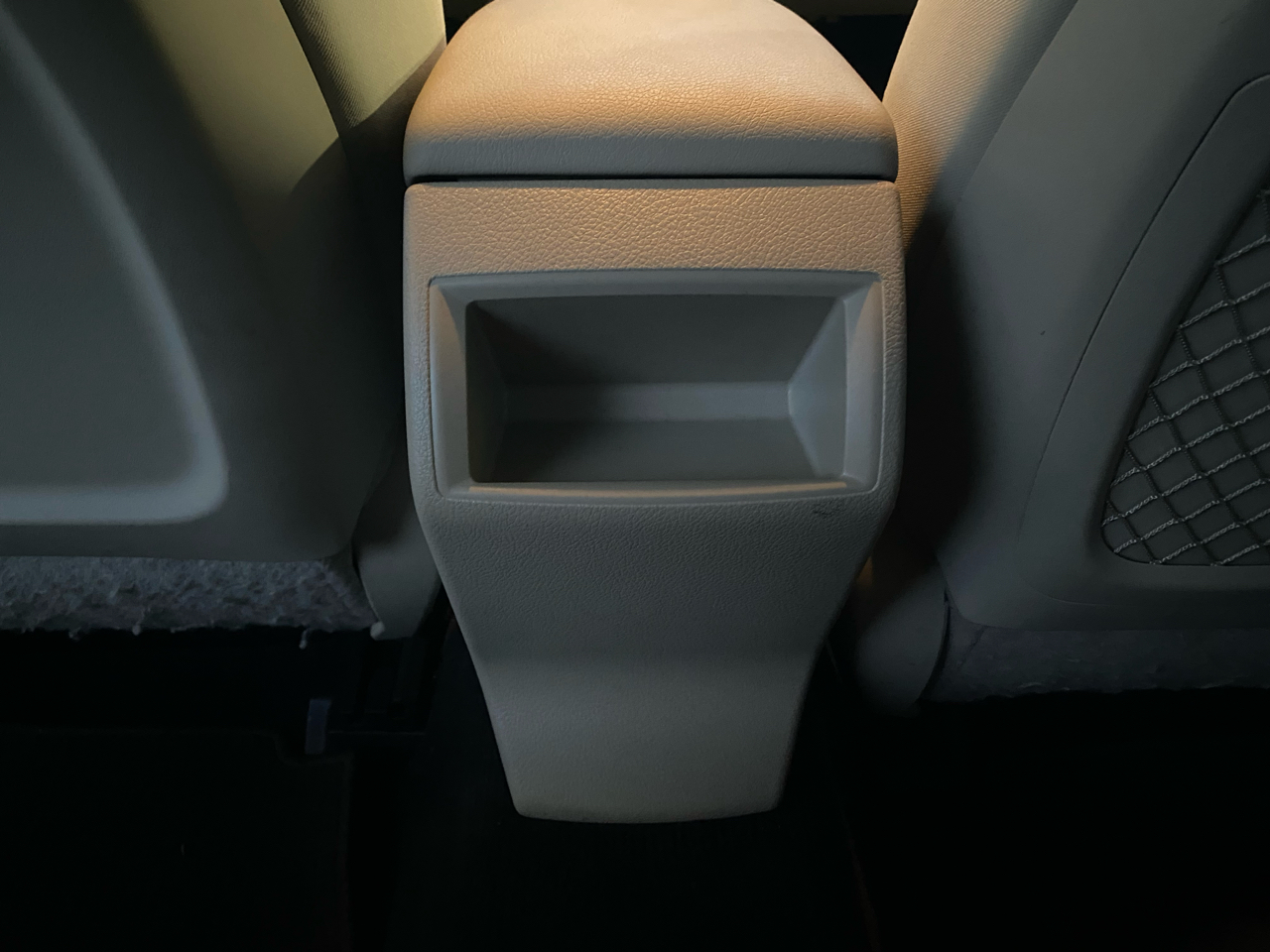 Subaru Outback 4dr Wgn H4 Auto 2.5i Prem 2011