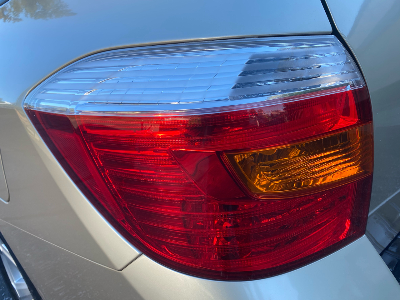 Toyota Highlander 4WD 4dr V6 w/3rd Row (Natl) 2010