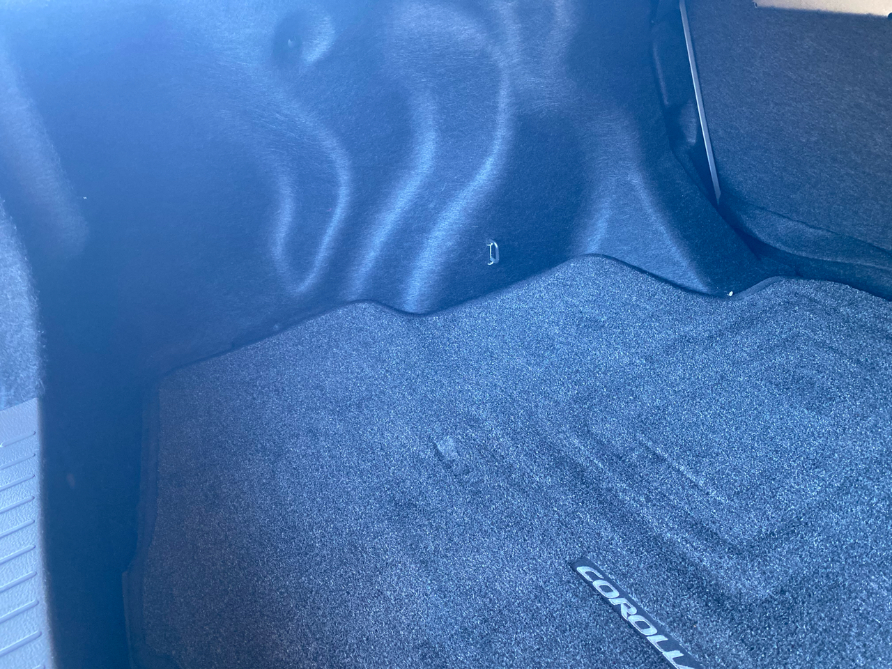 Toyota Corolla 4dr Sdn LE Auto 2009