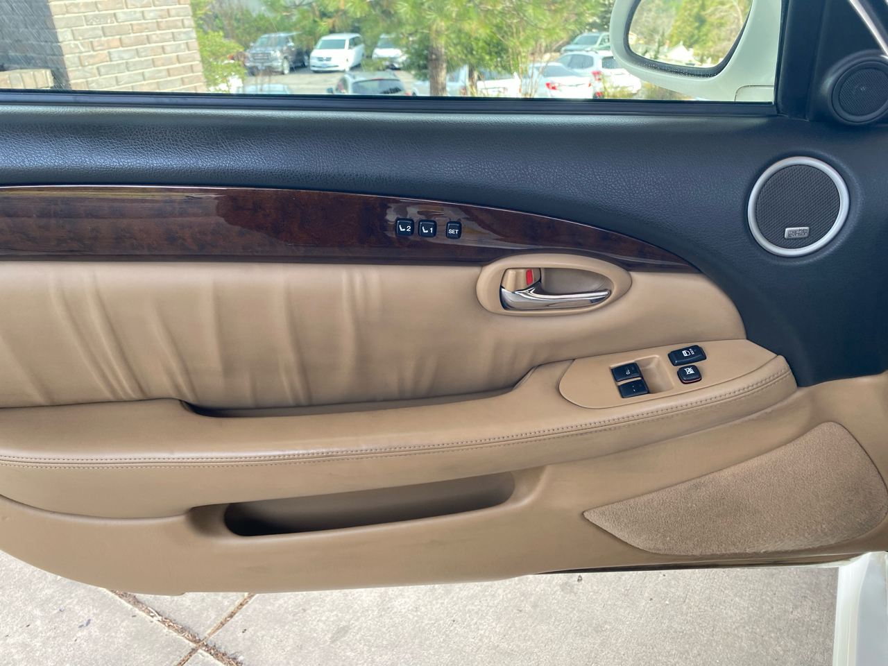 Lexus SC 430 2dr Convertible 2006