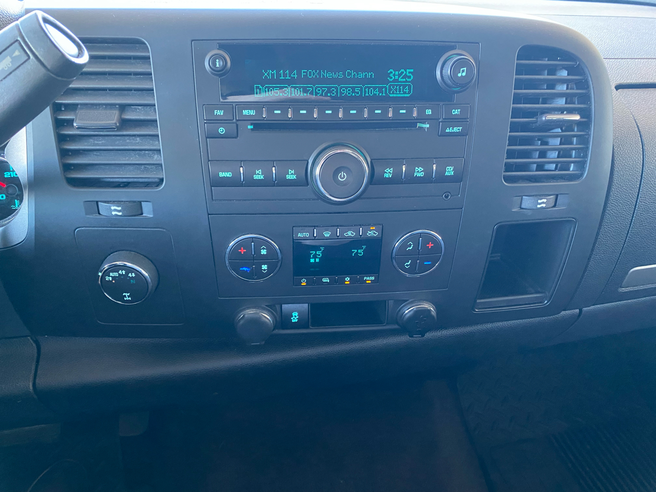 GMC Sierra 1500 4WD Ext Cab 143.5" SLE 2012