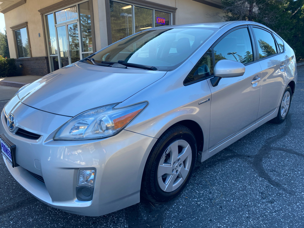 Toyota Prius  2011