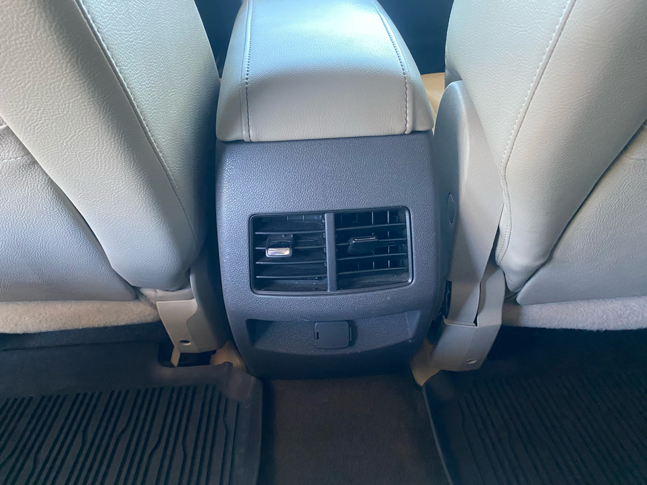 Ford Edge SEL FWD 2013