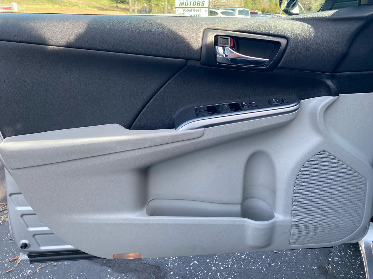 Toyota Camry Hybrid  2013