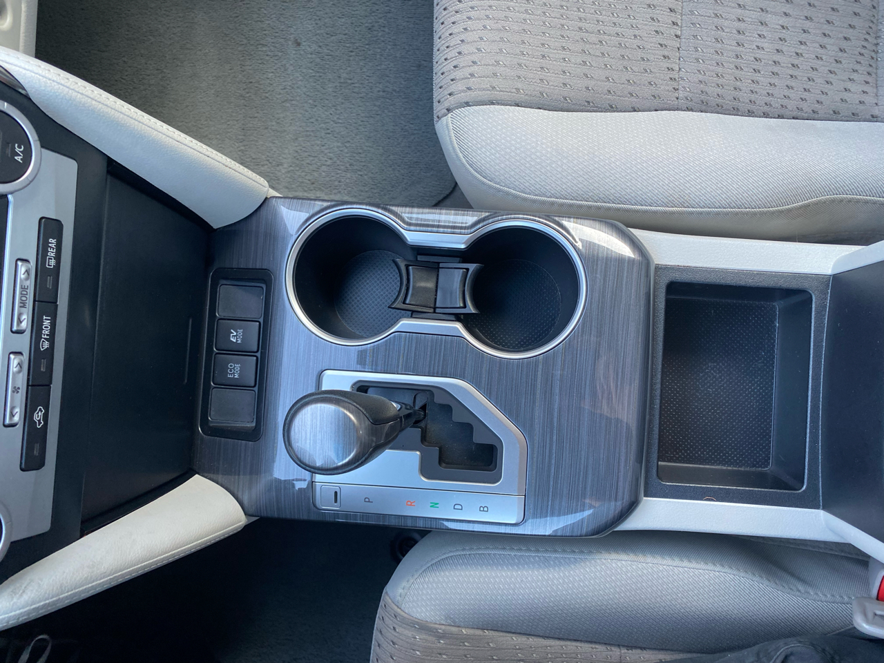 Toyota Camry Hybrid  2013