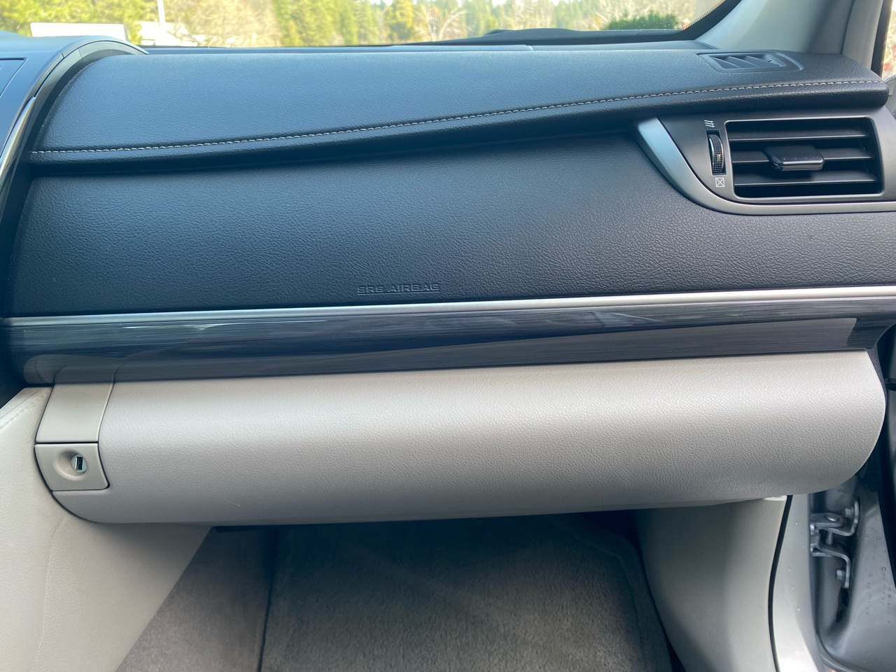 Toyota Camry Hybrid  2013