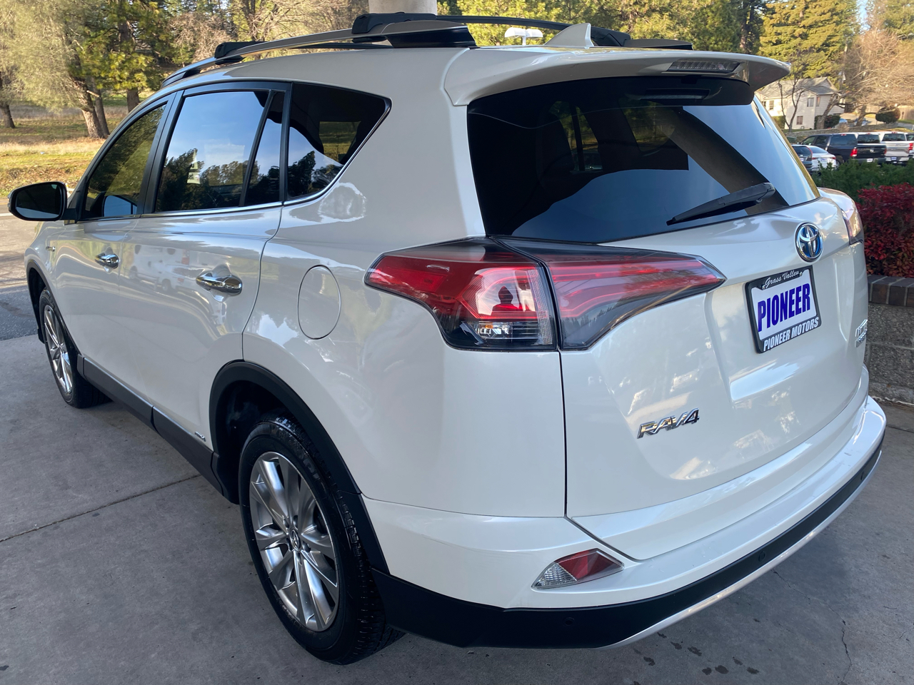 Toyota RAV4 Hybrid  2016