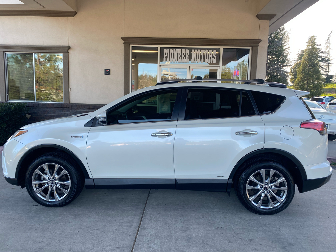 Toyota RAV4 Hybrid  2016