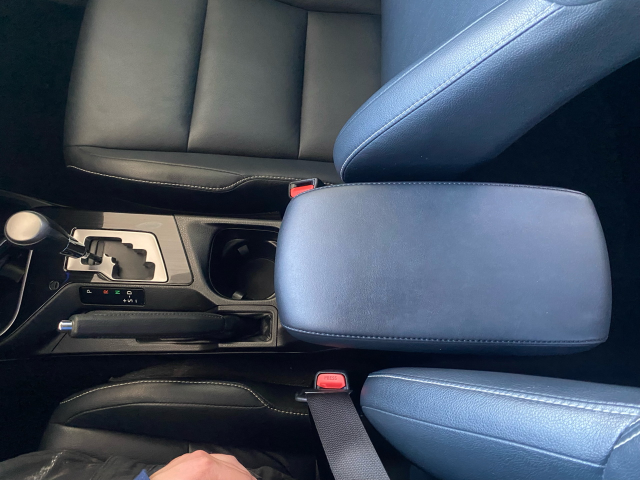 Toyota RAV4 Hybrid  2016