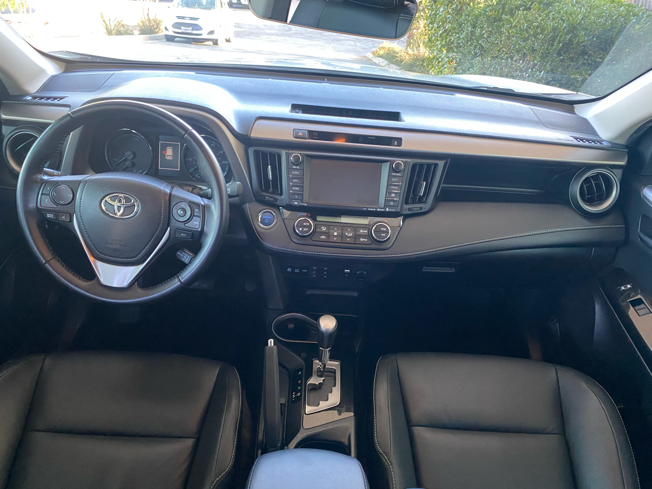 Toyota RAV4 Hybrid  2016