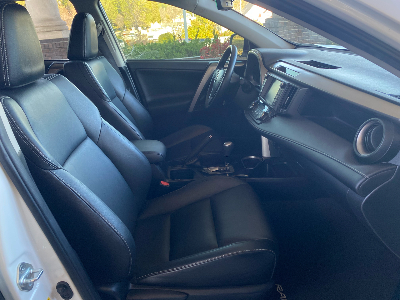 Toyota RAV4 Hybrid  2016