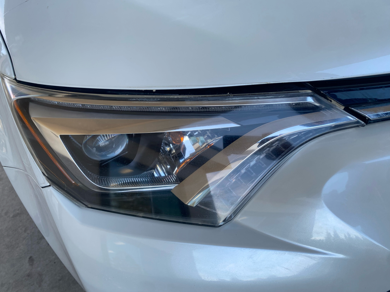 Toyota RAV4 Hybrid  2016