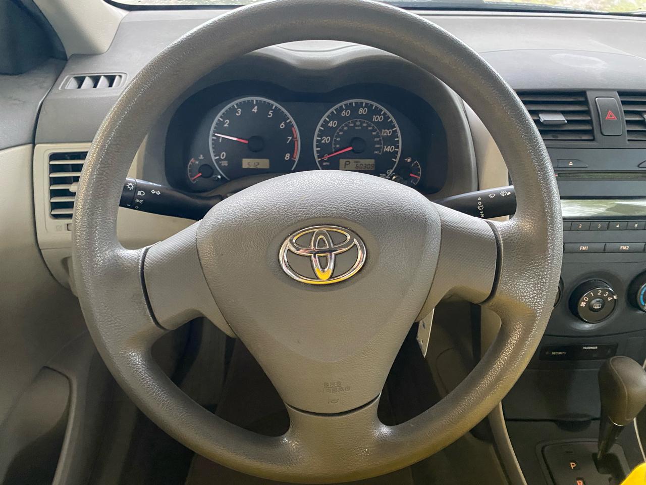 Toyota Corolla  2009