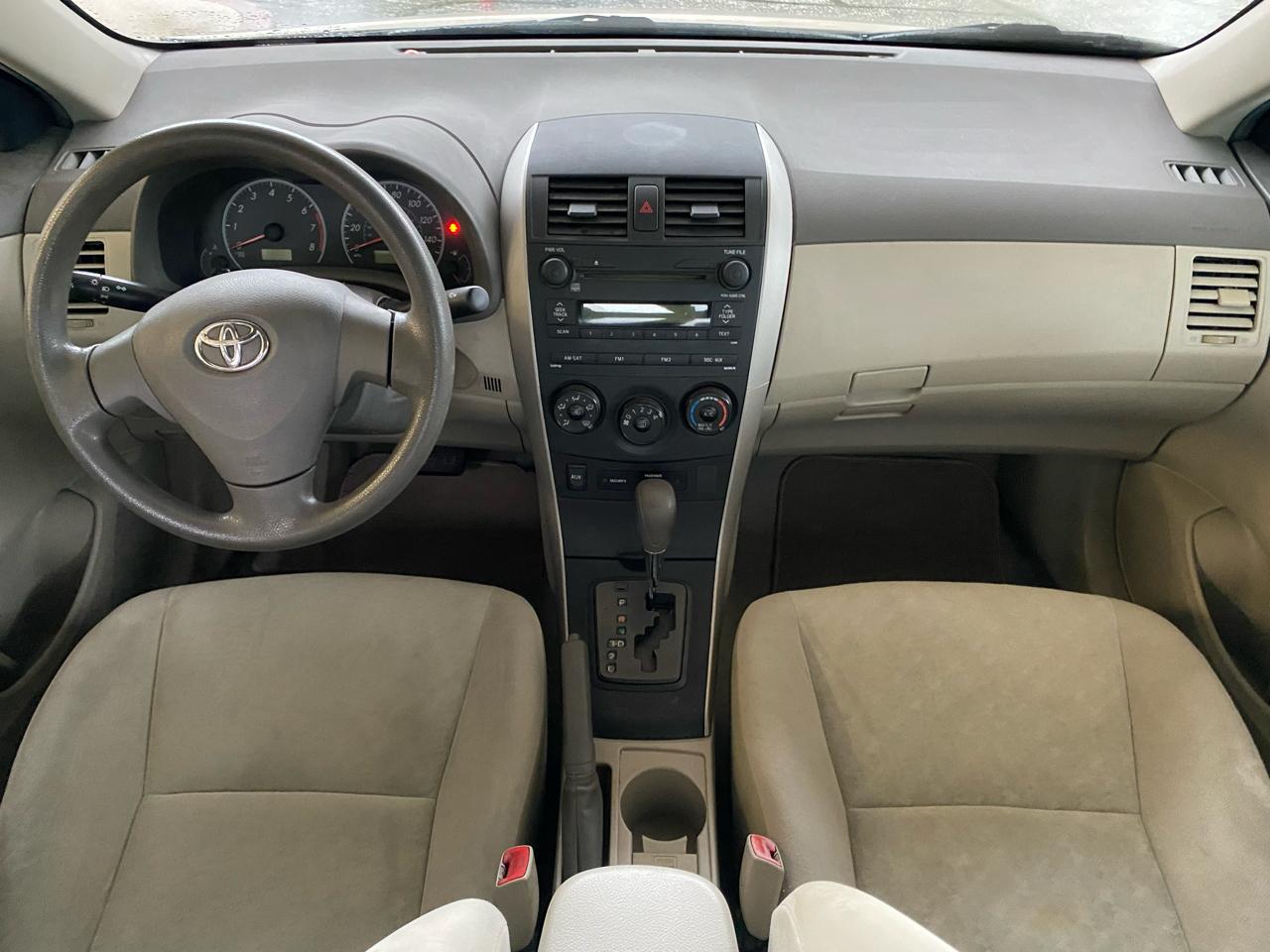 Toyota Corolla  2009