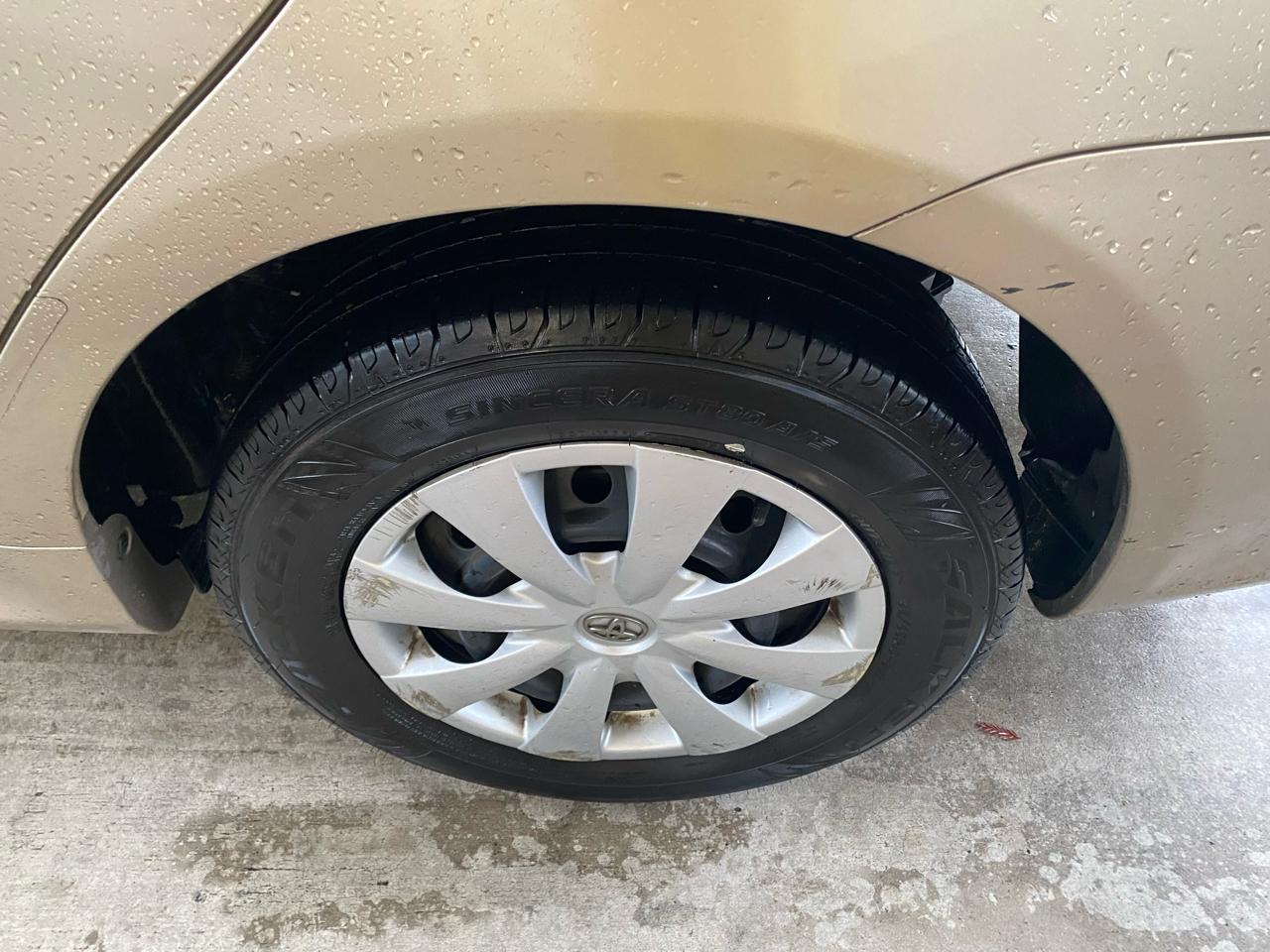 Toyota Corolla  2009