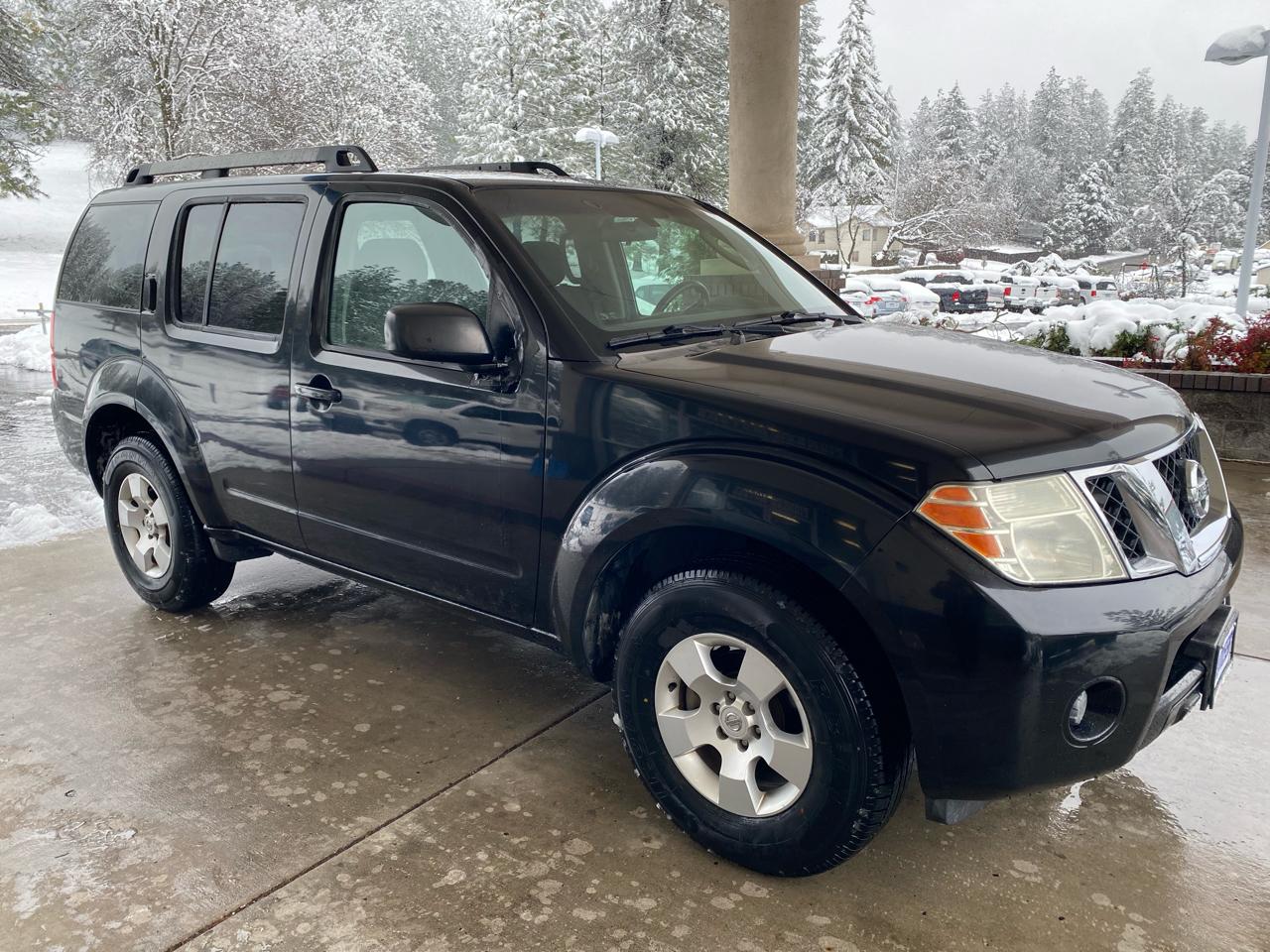 Nissan Pathfinder 2WD 4dr V6 LE 2009