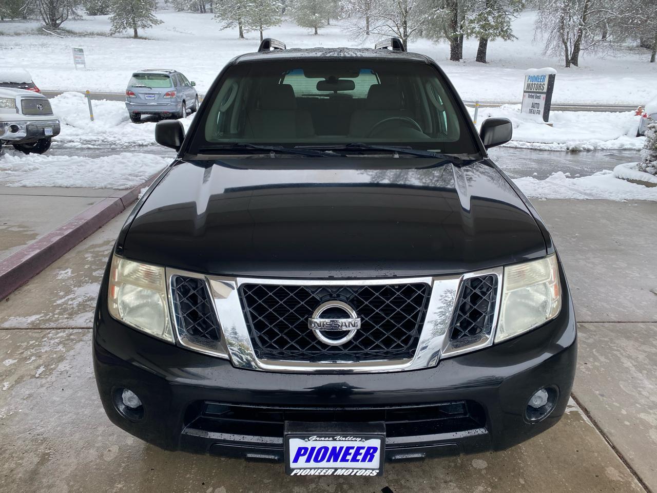Nissan Pathfinder 2WD 4dr V6 LE 2009