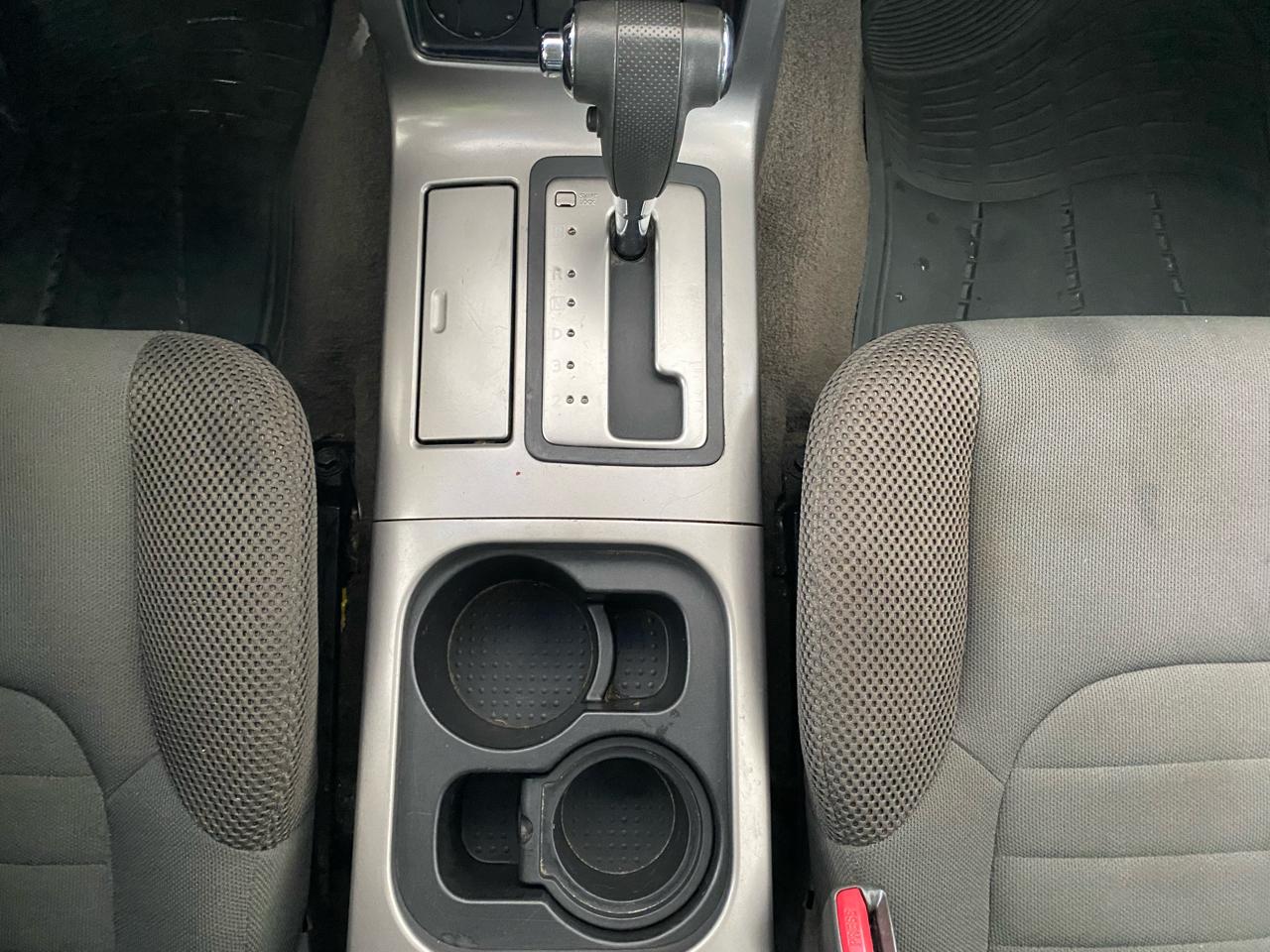 Nissan Pathfinder 2WD 4dr V6 LE 2009