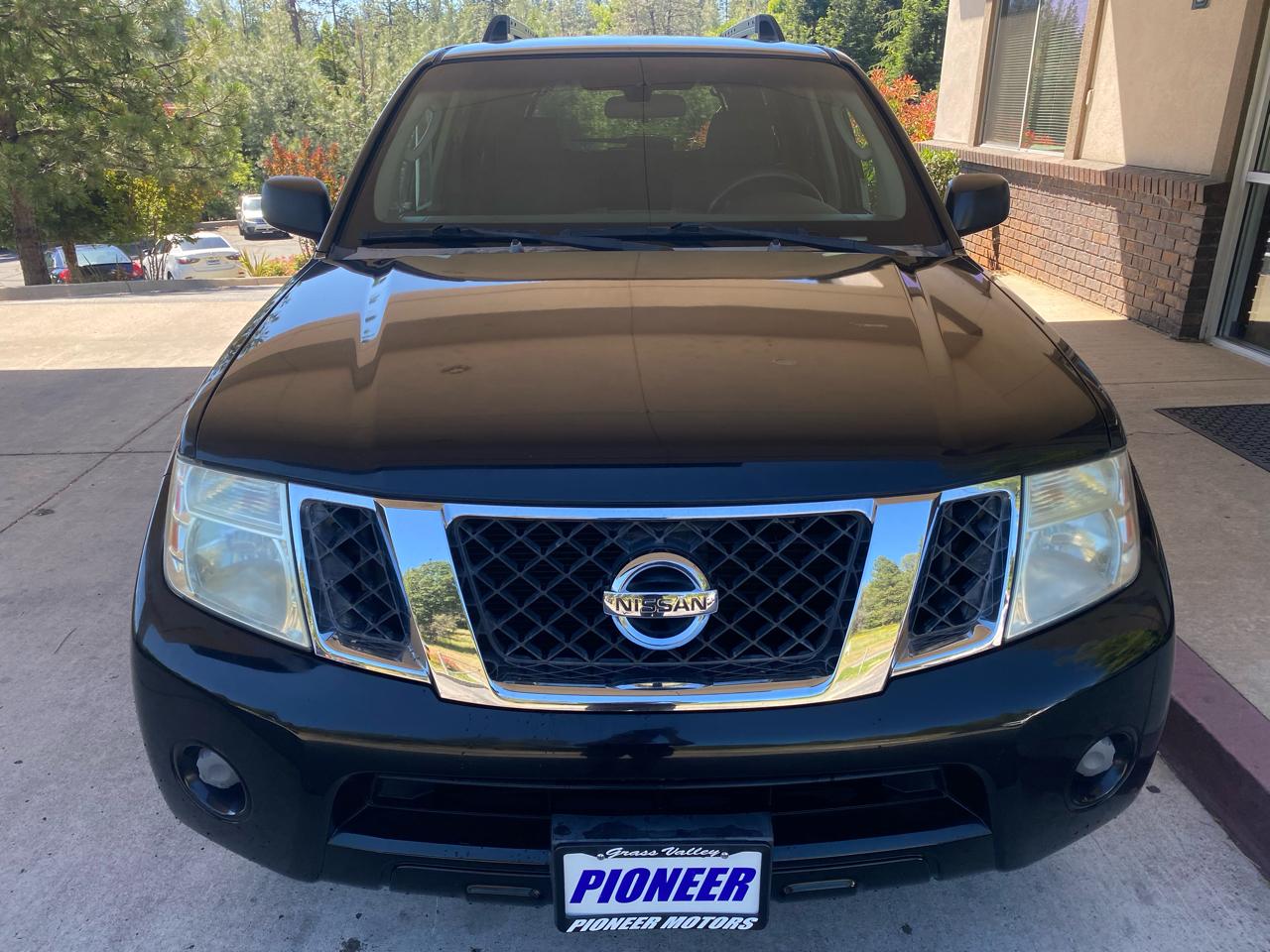 Nissan Pathfinder 2WD 4dr V6 LE 2009