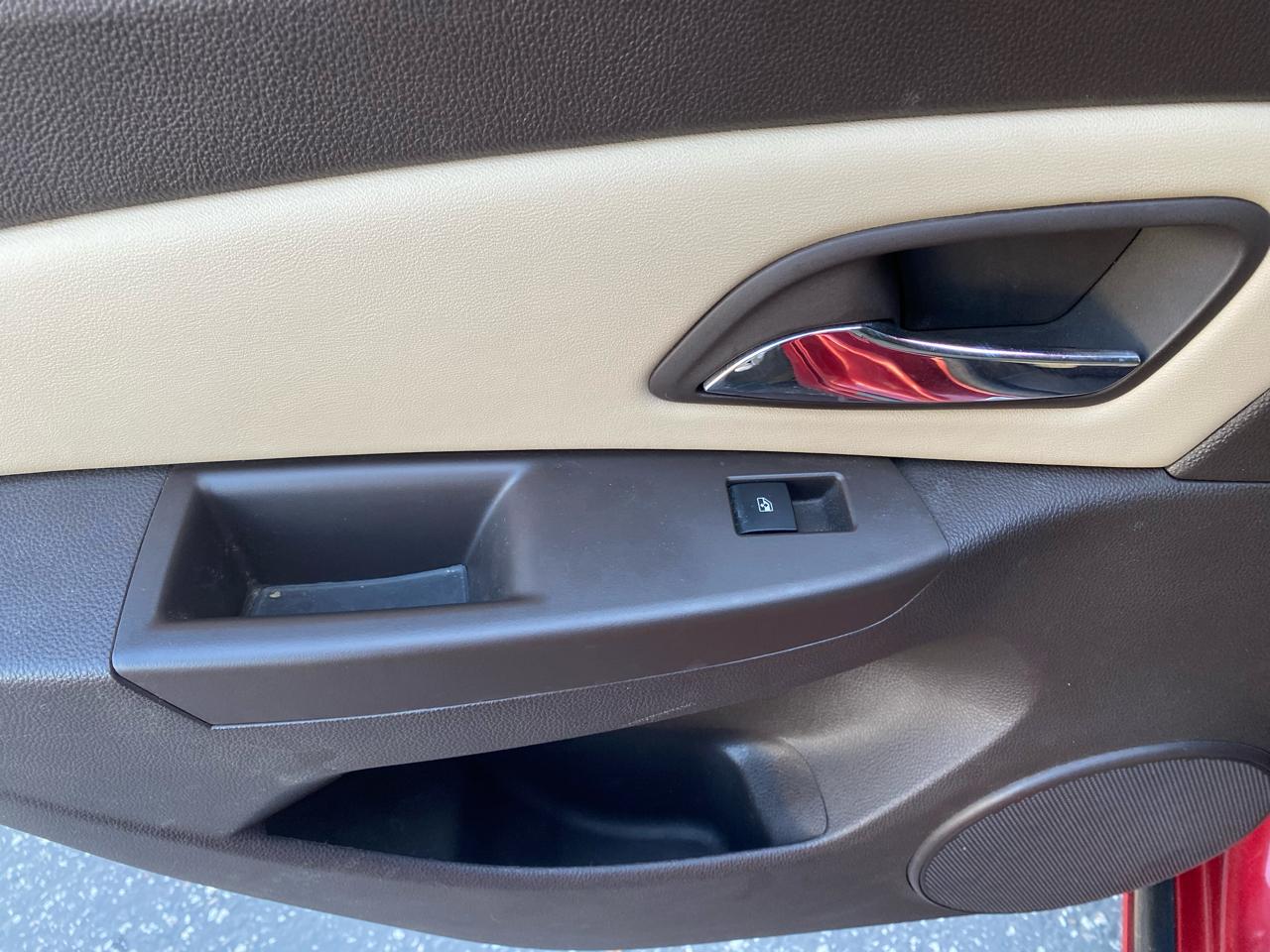 Chevrolet Cruze 4dr Sdn LT w/2LT 2012