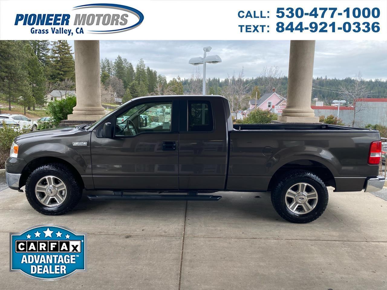 Ford F-150 Supercab 133" XLT 2005