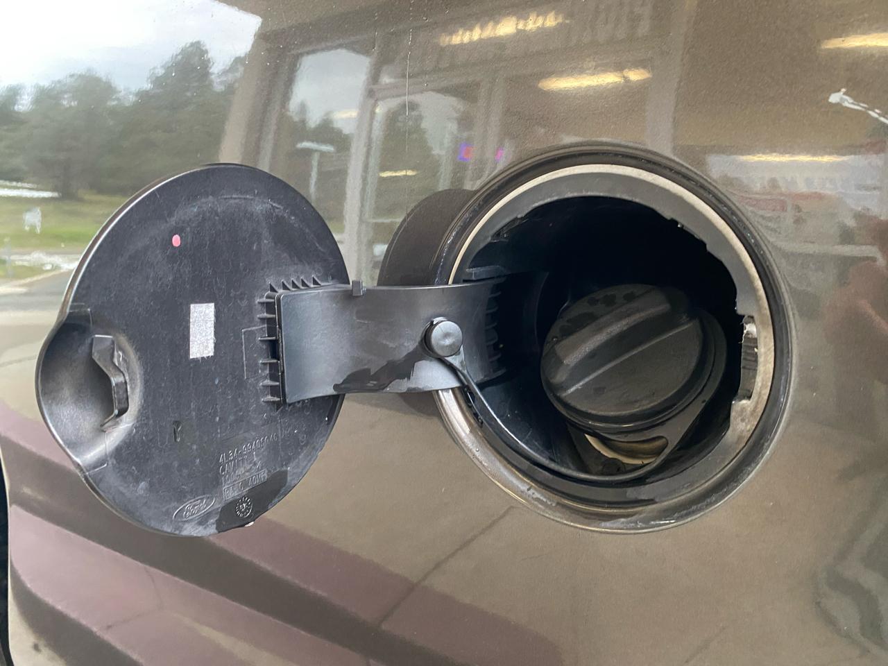 Ford F-150 Supercab 133" XLT 2005