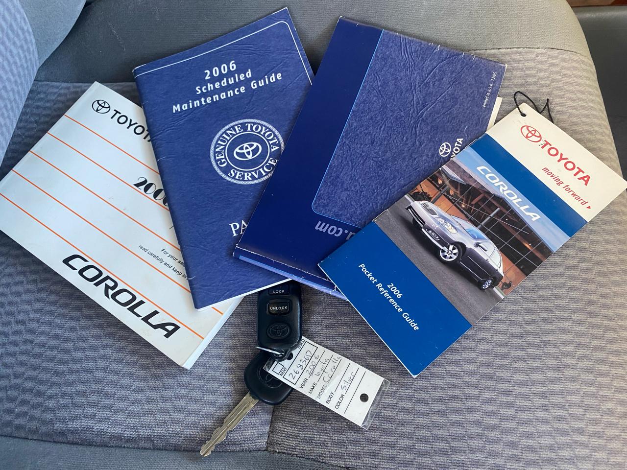 Toyota Corolla LE 2006