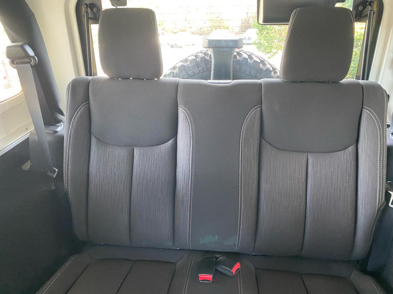 Jeep Wrangler 4WD 2dr Rubicon 2014