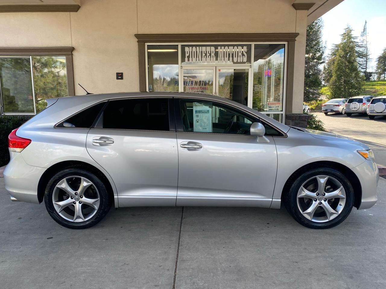 Toyota Venza 4dr Wgn V6 AWD (Natl) 2009