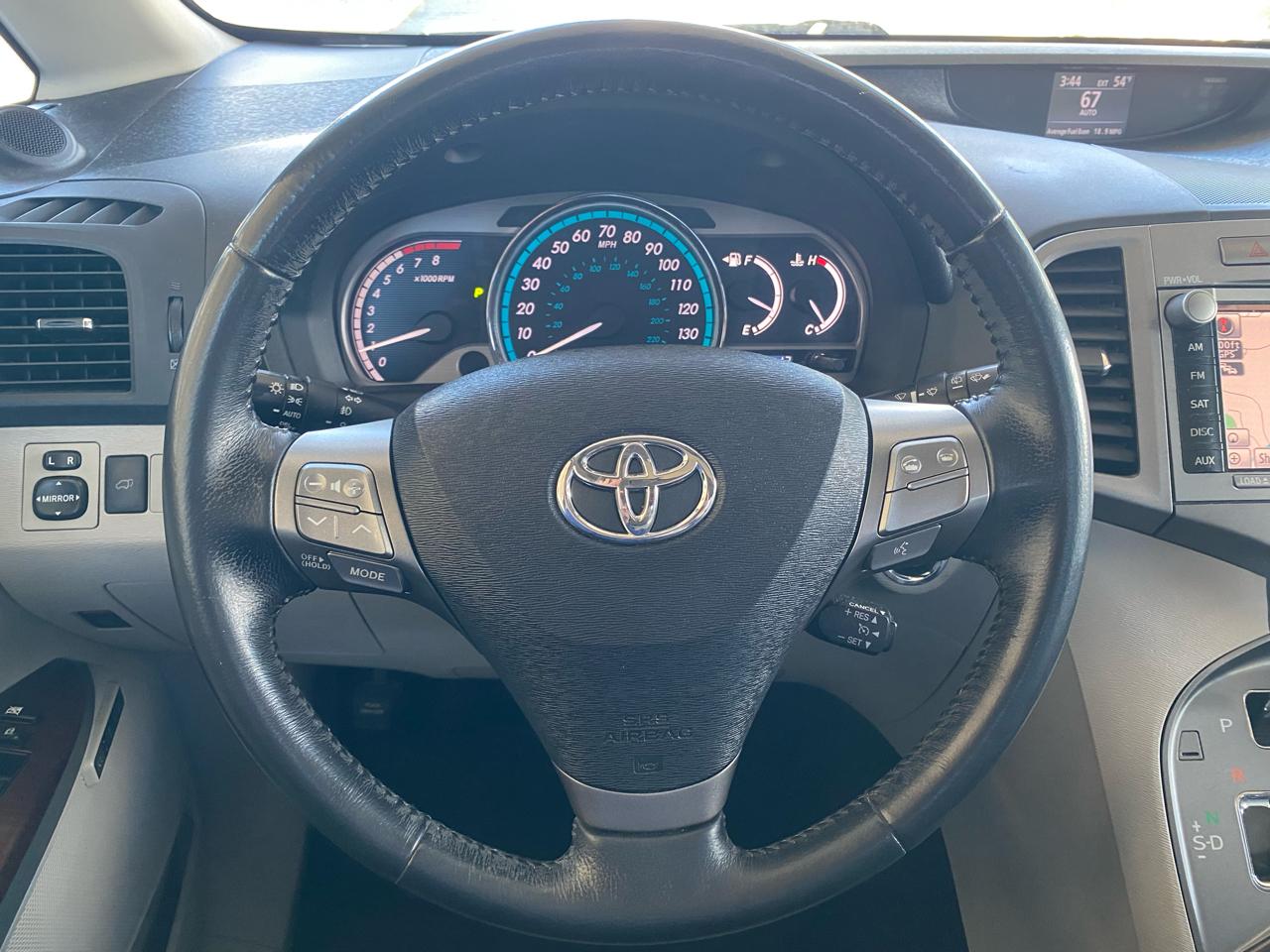 Toyota Venza 4dr Wgn V6 AWD (Natl) 2009