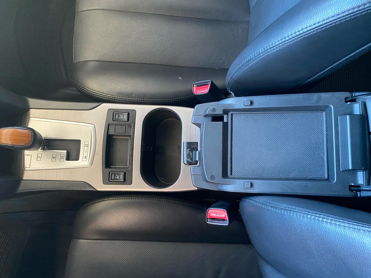 Subaru Outback Limited 4D Wagon AWD 2013