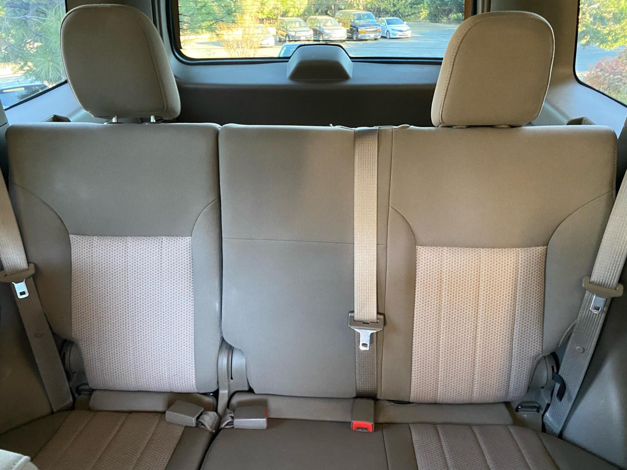 Jeep Liberty RWD 4dr Sport 2012