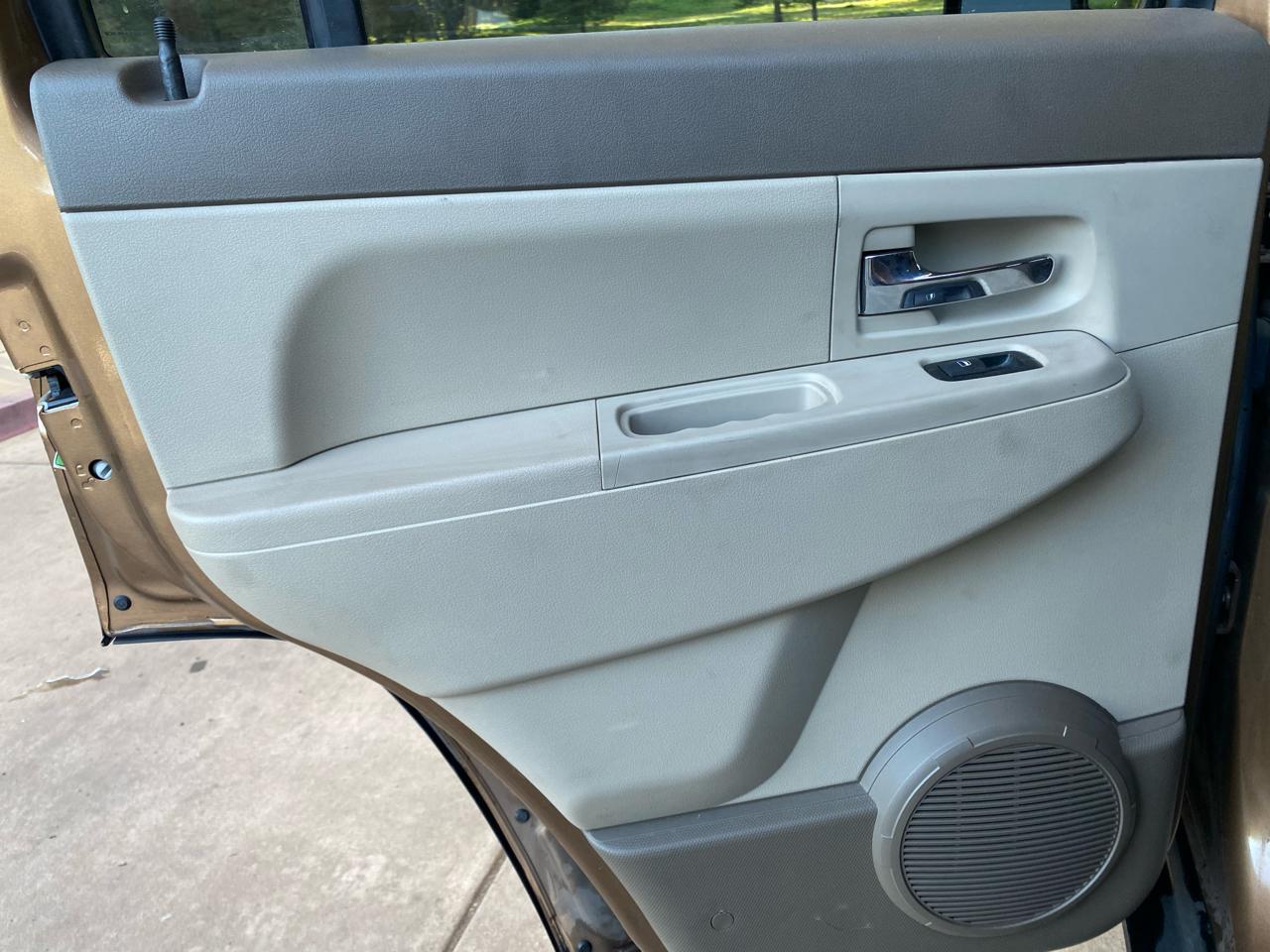 Jeep Liberty RWD 4dr Sport 2012