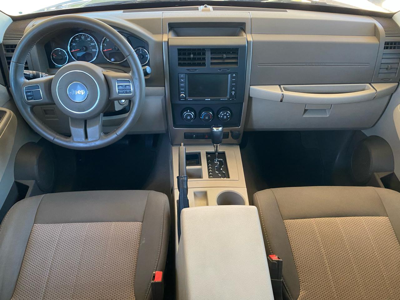 Jeep Liberty RWD 4dr Sport 2012