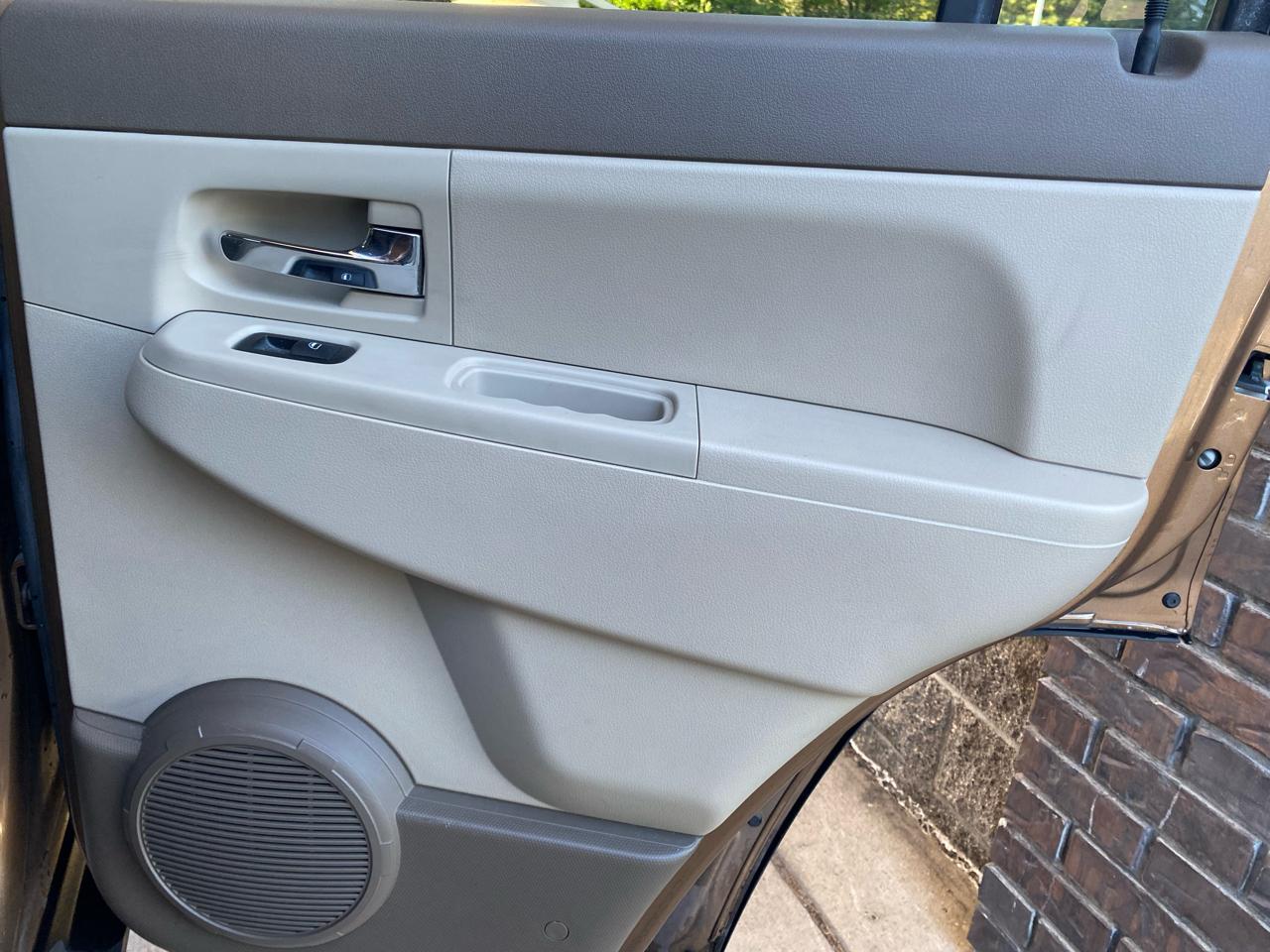 Jeep Liberty RWD 4dr Sport 2012