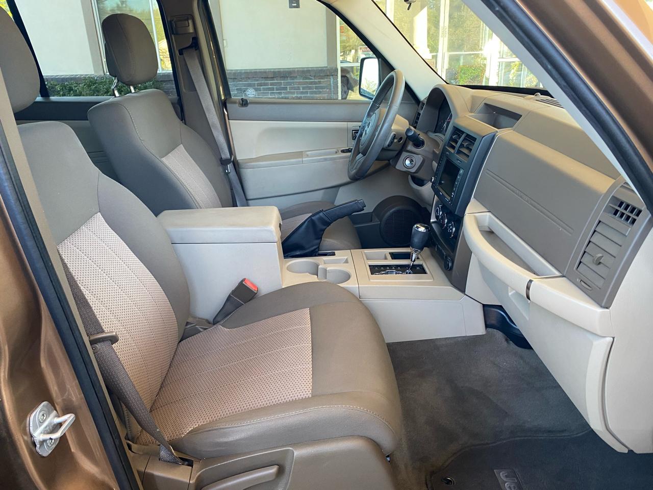 Jeep Liberty RWD 4dr Sport 2012