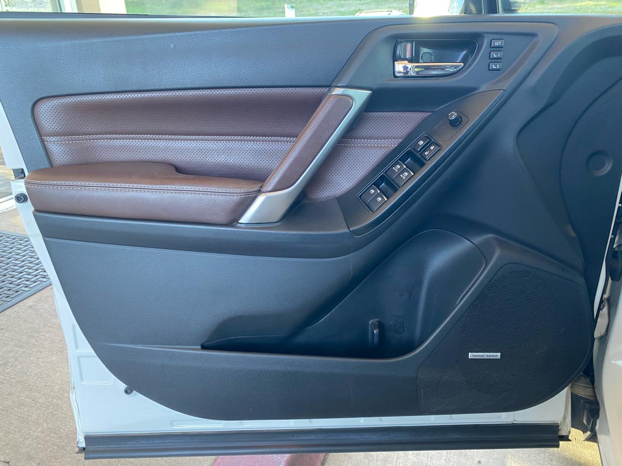 Subaru Forester 2.5i Touring CVT 2017